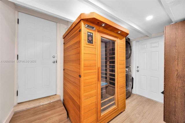 5750 SW 52nd Ter, South Miami, FL 33155