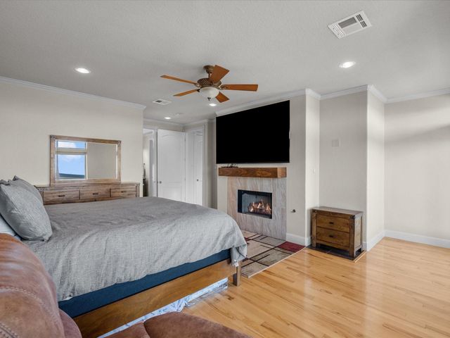 2609 Avenue A, San Leon, TX 77539