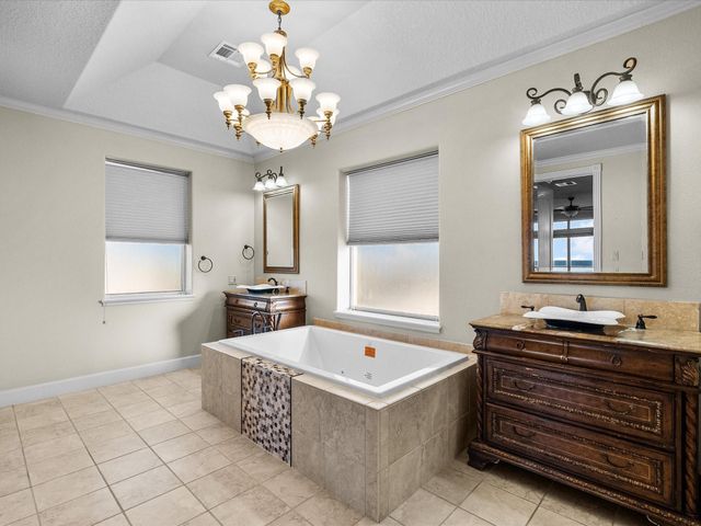 2609 Avenue A, San Leon, TX 77539