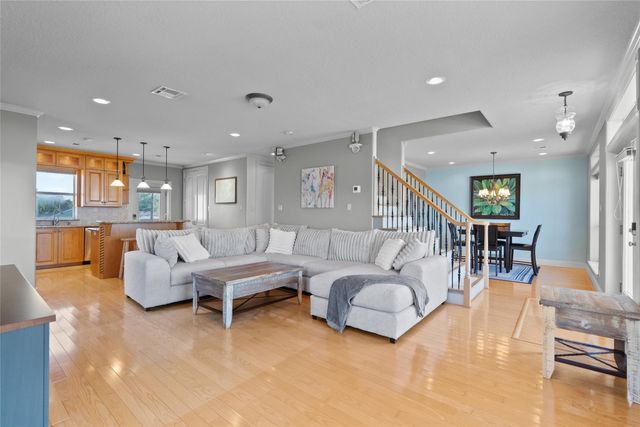 2609 Avenue A, San Leon, TX 77539