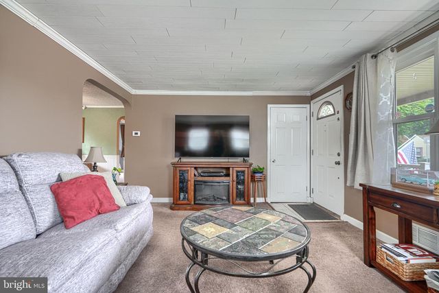 3022 EAST AVE, Baltimore, MD 21234