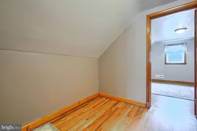 3022 EAST AVE, Baltimore, MD 21234