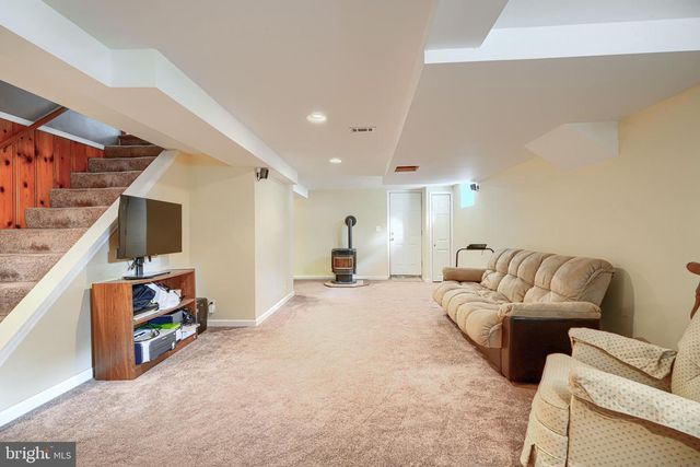 3022 EAST AVE, Baltimore, MD 21234