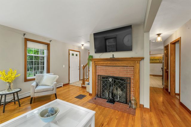 254 Robert Rogers Road, Dunbarton, NH 03046