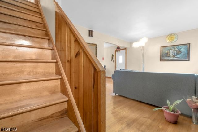 637 Britton St, Elizabeth City, NJ 07202