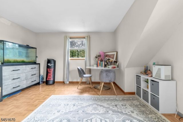 637 Britton St, Elizabeth City, NJ 07202