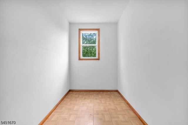 637 Britton St, Elizabeth City, NJ 07202