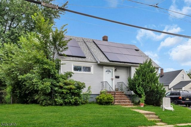 637 Britton St, Elizabeth City, NJ 07202