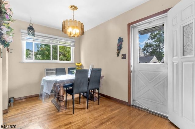 637 Britton St, Elizabeth City, NJ 07202