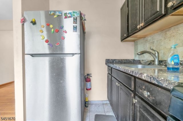 637 Britton St, Elizabeth City, NJ 07202