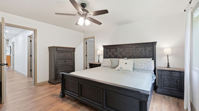715 Anderson St, Cowan, TN 37318