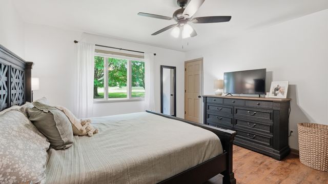 715 Anderson St, Cowan, TN 37318
