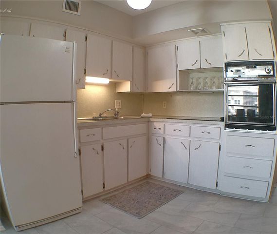 2456 ECUADORIAN WAY 38, Clearwater, FL 33763