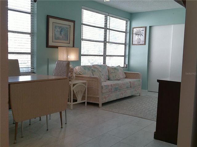 2456 ECUADORIAN WAY 38, Clearwater, FL 33763