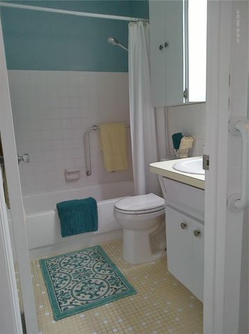 2456 ECUADORIAN WAY 38, Clearwater, FL 33763