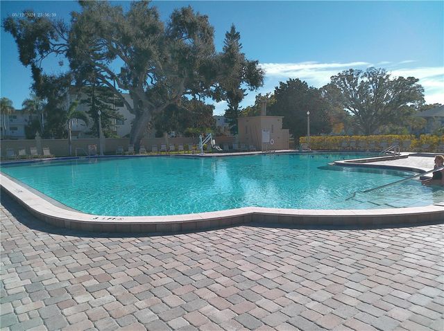 2456 ECUADORIAN WAY 38, Clearwater, FL 33763