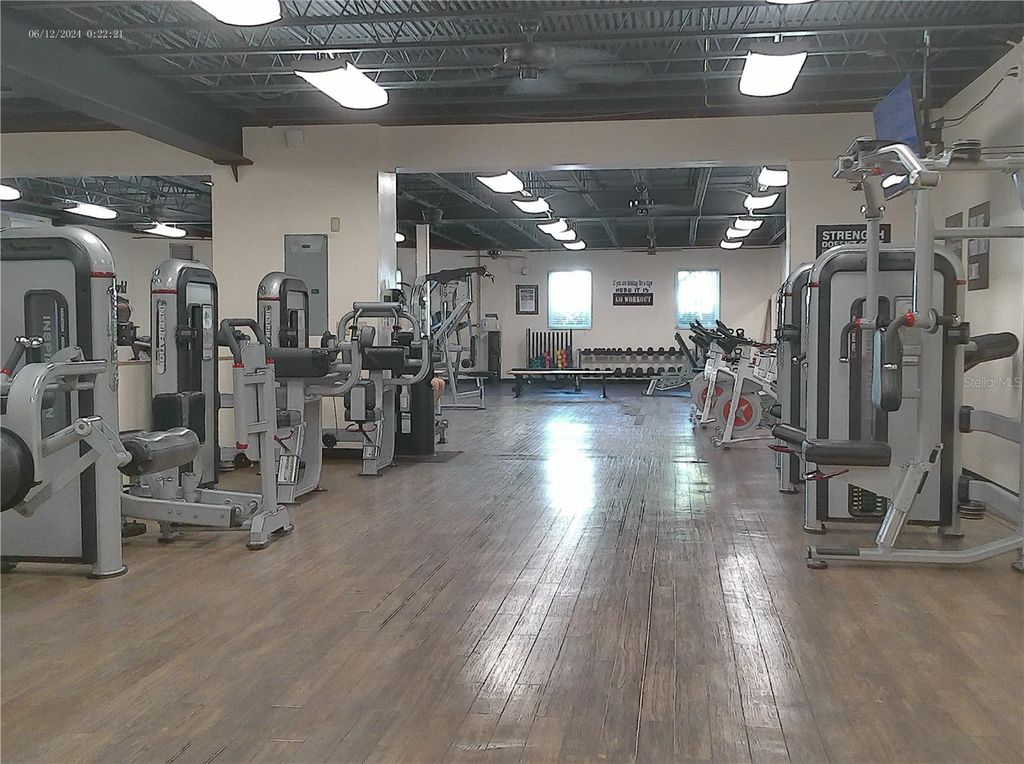 Image 49 of property listing at 2456 ECUADORIAN WAY 38, Clearwater, FL 33763