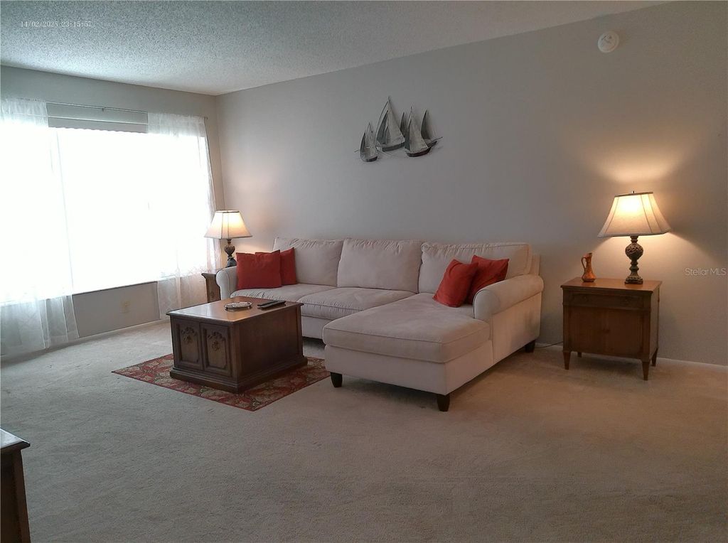 Image 10 of property listing at 2456 ECUADORIAN WAY 38, Clearwater, FL 33763