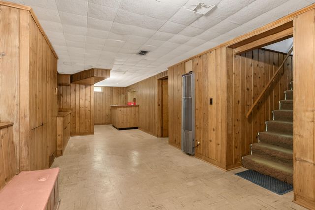 539 Frontenac Place, Saint Paul, MN 55104