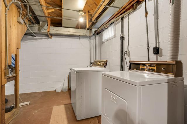 539 Frontenac Place, Saint Paul, MN 55104