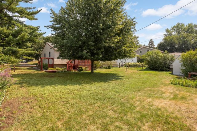539 Frontenac Place, Saint Paul, MN 55104