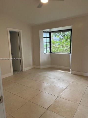 11861 SW 18th St 3-29, Miami, FL 33175