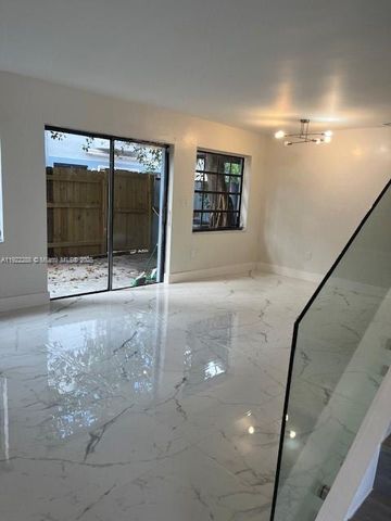 11861 SW 18th St 3-29, Miami, FL 33175