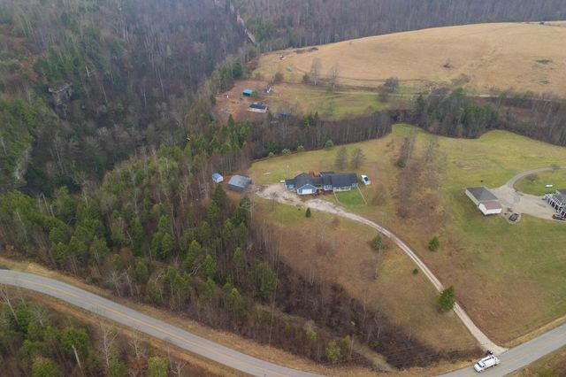 1051 State Hwy 746, Wellington, KY 40387