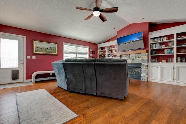 1051 State Hwy 746, Wellington, KY 40387