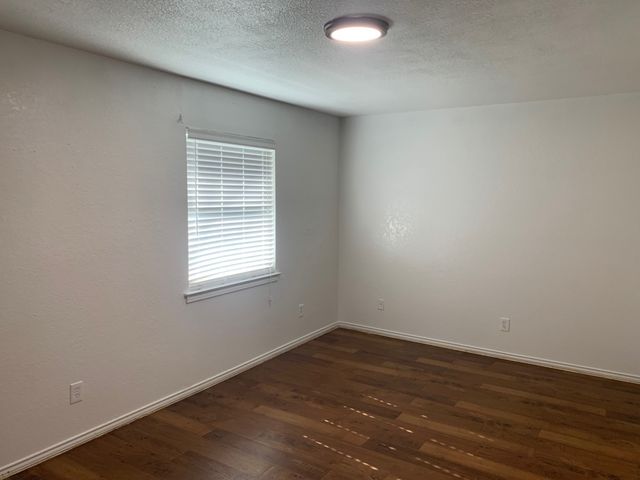 2825 Ridgecrest Drive, Fort Worth, TX 76133