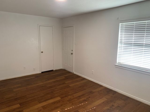 2825 Ridgecrest Drive, Fort Worth, TX 76133