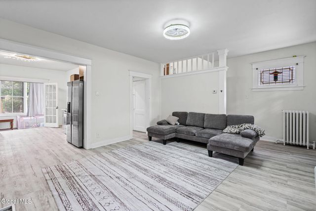 22 Fairlawn Avenue, Albany, NY 12203