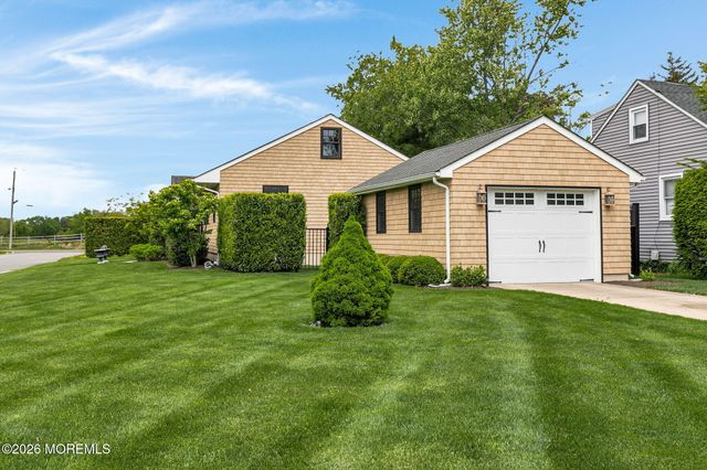 500 9th Avenue, Spring Lake Heights, NJ 07762