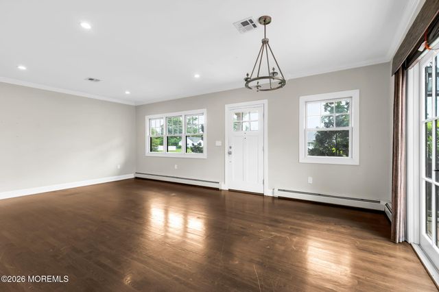 500 9th Avenue, Spring Lake Heights, NJ 07762