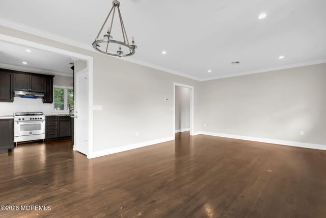 500 9th Avenue, Spring Lake Heights, NJ 07762