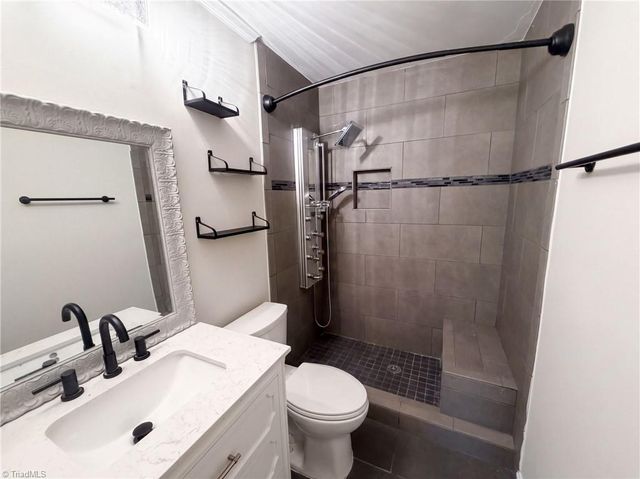 2 Cabot Court, Greensboro, NC 27407