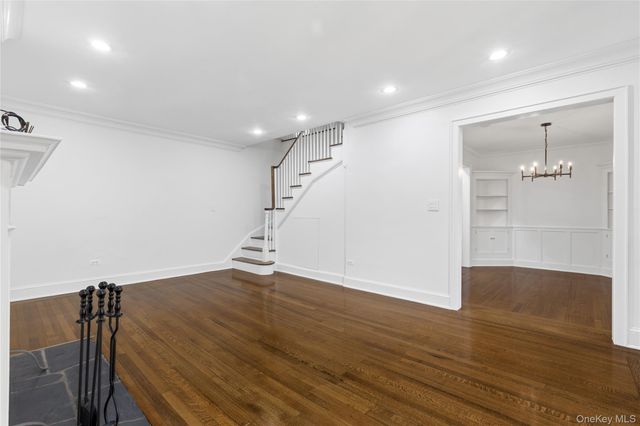 20 N Broadway B305, White Plains, NY 10601