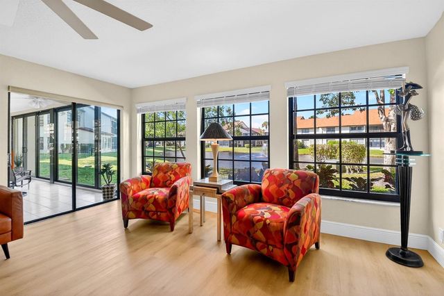 3042 Lucerne Park Drive 5612, Greenacres, FL 33467