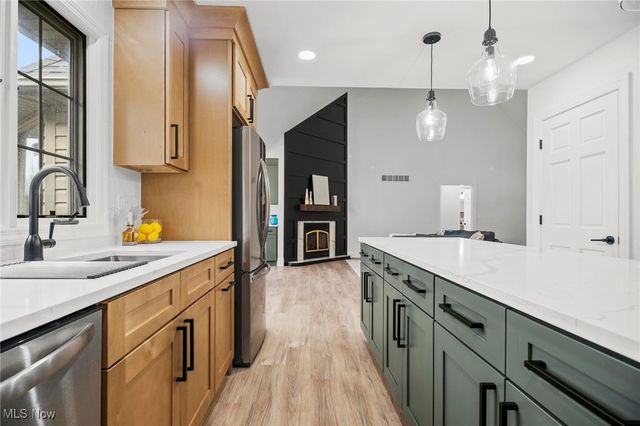 4456 Ridge Road, Wadsworth, OH 44281