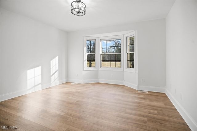 4456 Ridge Road, Wadsworth, OH 44281