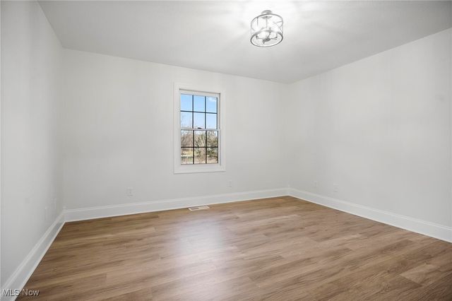 4456 Ridge Road, Wadsworth, OH 44281