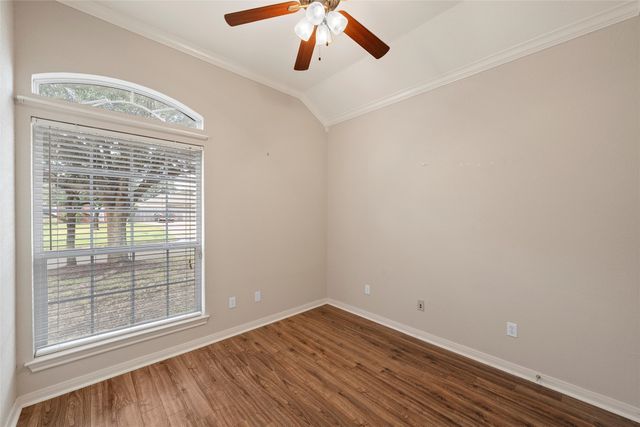 1112 South Haven Drive, Hewitt, TX 76643