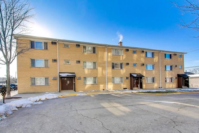 2244 N Harlem Avenue 8, Elmwood Park, IL 60707