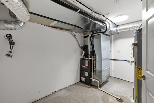 511 & 515 19TH ST SE, Minot, ND 58701