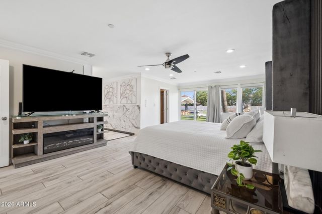8129 E CAROL Way, Scottsdale, AZ 85260