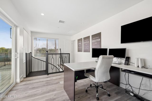 8129 E CAROL Way, Scottsdale, AZ 85260