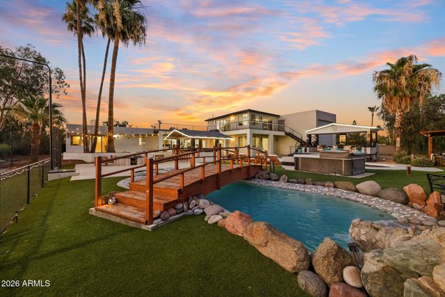 8129 E CAROL Way, Scottsdale, AZ 85260
