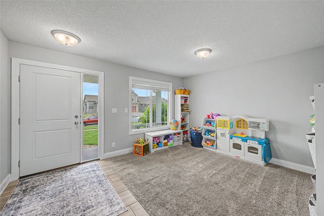 310 Aspen Drive NE, Bondurant, IA 50035