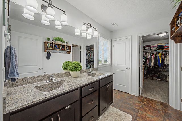 310 Aspen Drive NE, Bondurant, IA 50035