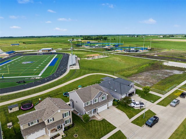 310 Aspen Drive NE, Bondurant, IA 50035